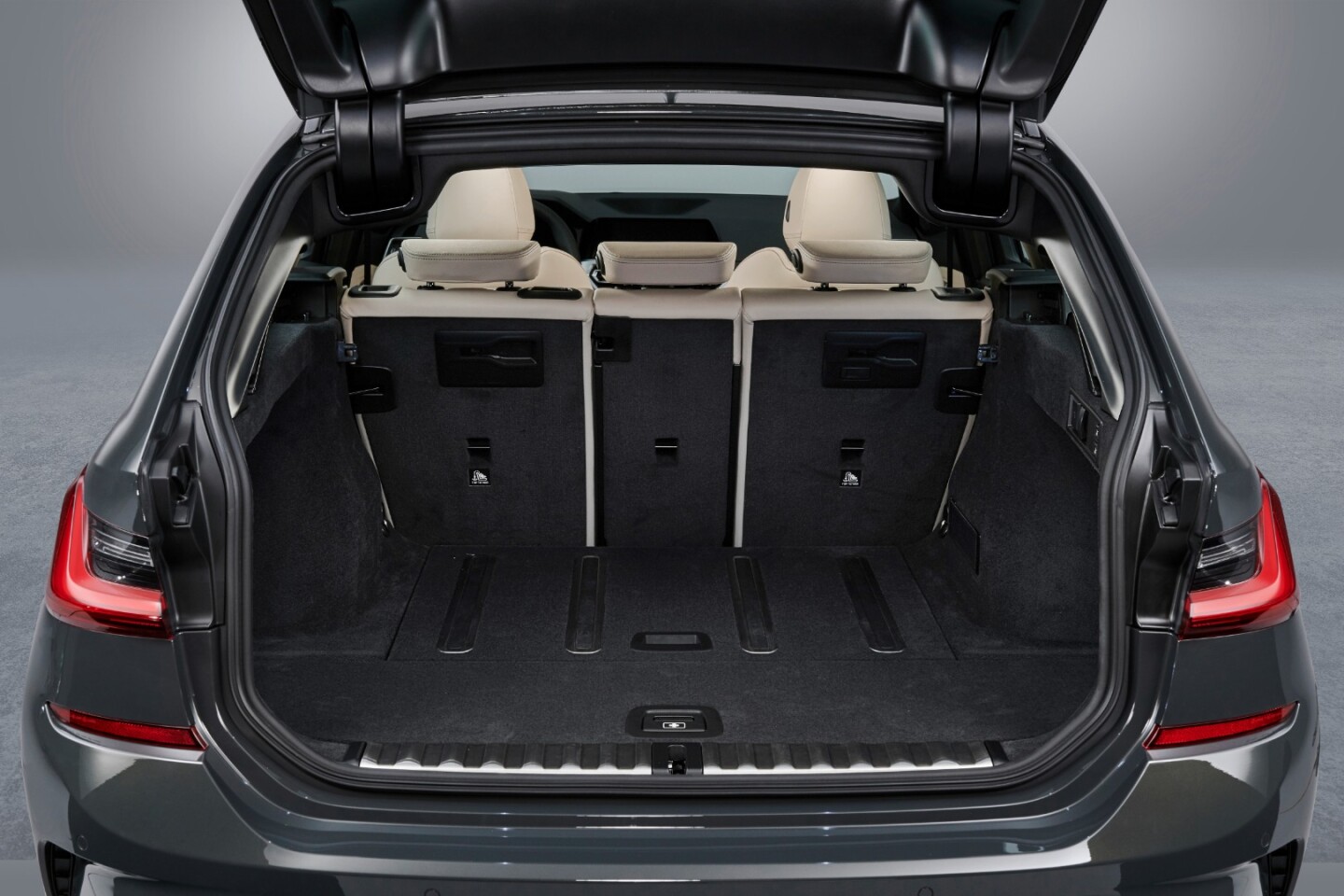 BMW debuts new estate wagon with sixth-gen 3 Series Touring