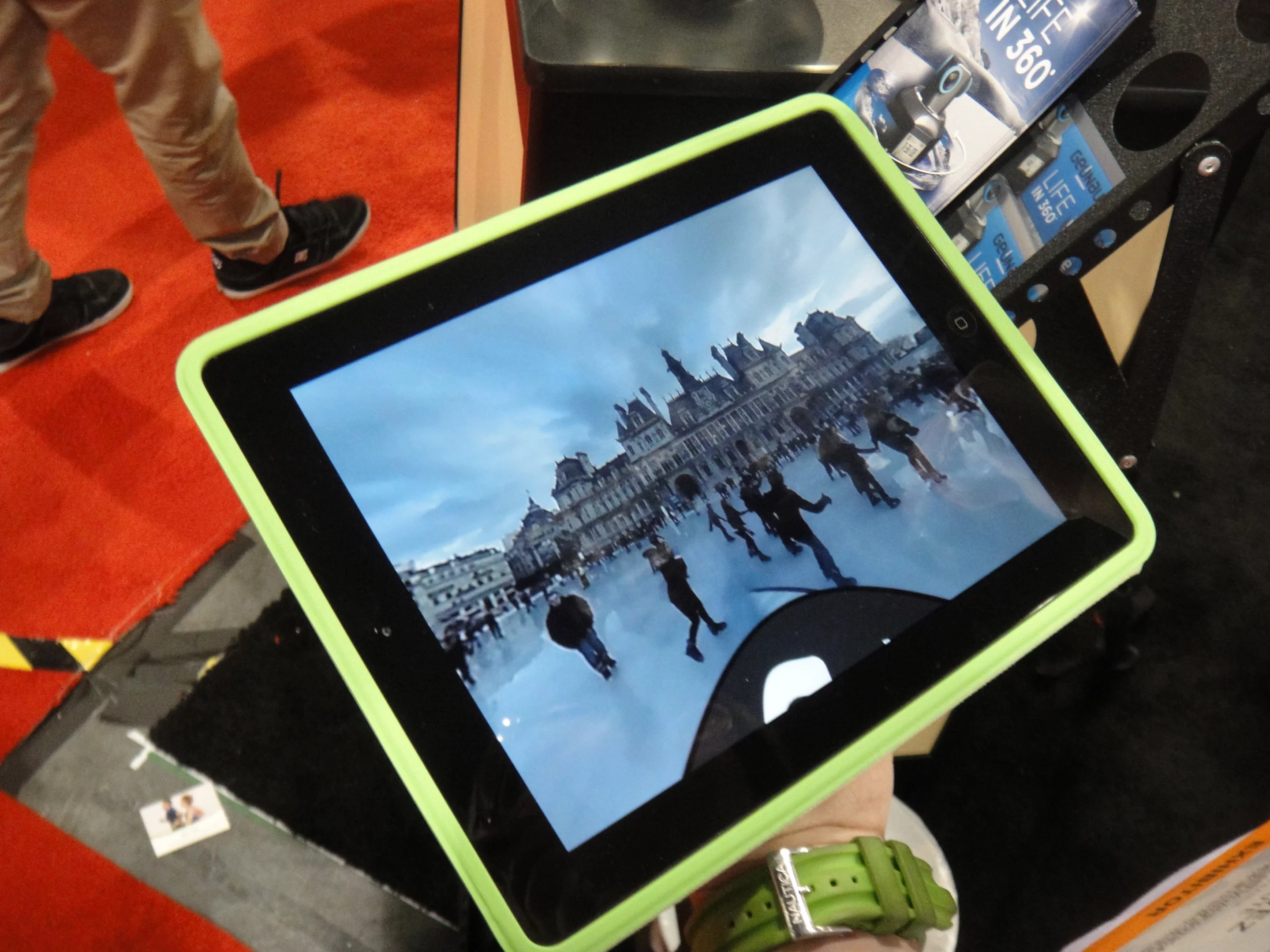 On a mobile device, the image can be panned with either the touch screen or gyroscopic controls