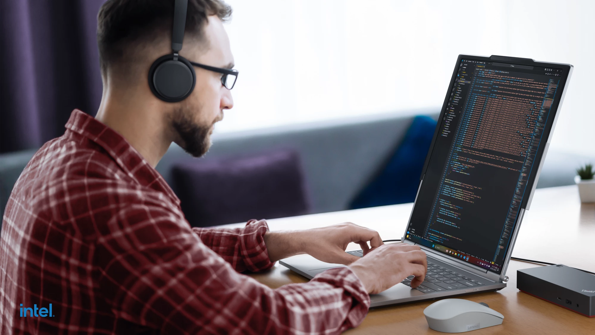 Rather than use a separate portable monitor to add more screen real estate when you need it, the ThinkBook Plus Gen 6 extends the display up