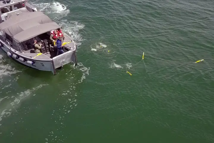 Aquabotix has unveiled SwarmDiver – swarming, swimming robots that can be controlled as one entity
