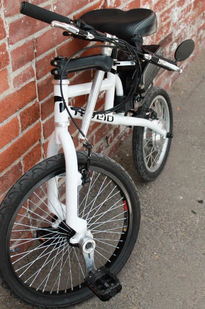 When it’s time to carry the LIFEbike in or out of buildings, its handlebars can be lowered and turned sideways plus its pedals can be folded in, all within about 10 seconds