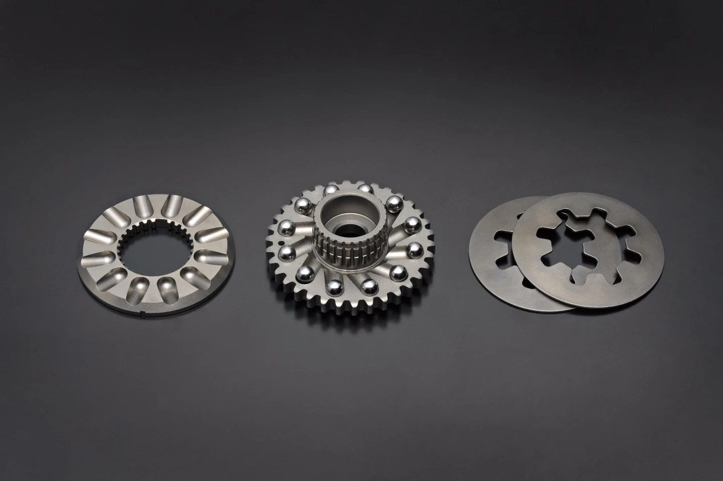 The variable valve timing system of the 2017 Suzuki GSX-R1000/R employs a simple centrifugal design