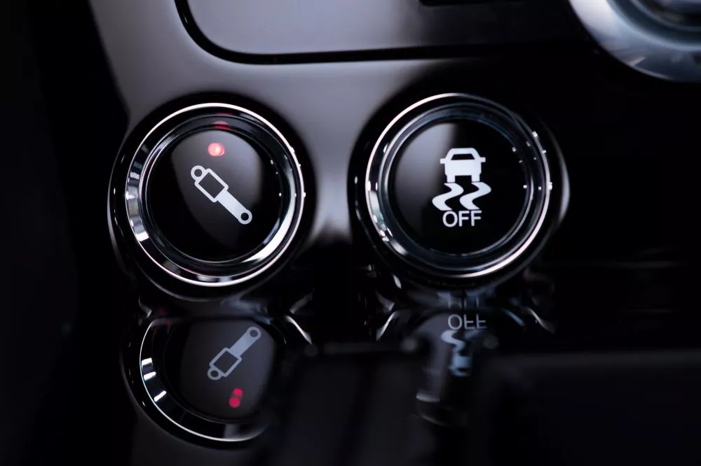 S has adopted a new 3-stage adaptive damping system with Sport, Normal and Track modes