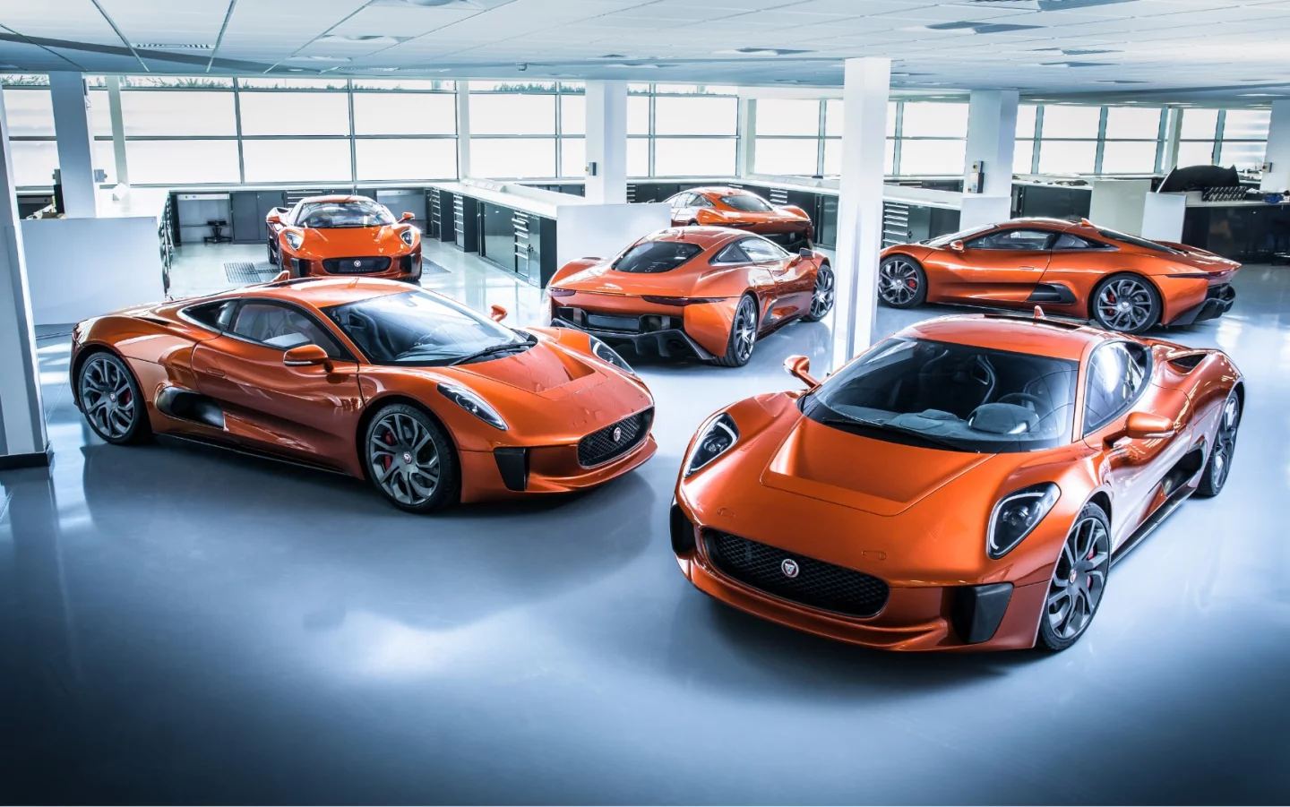 Jaguar's turbine/electric hybrid C-X75 - WAE designed and built the battery and controller