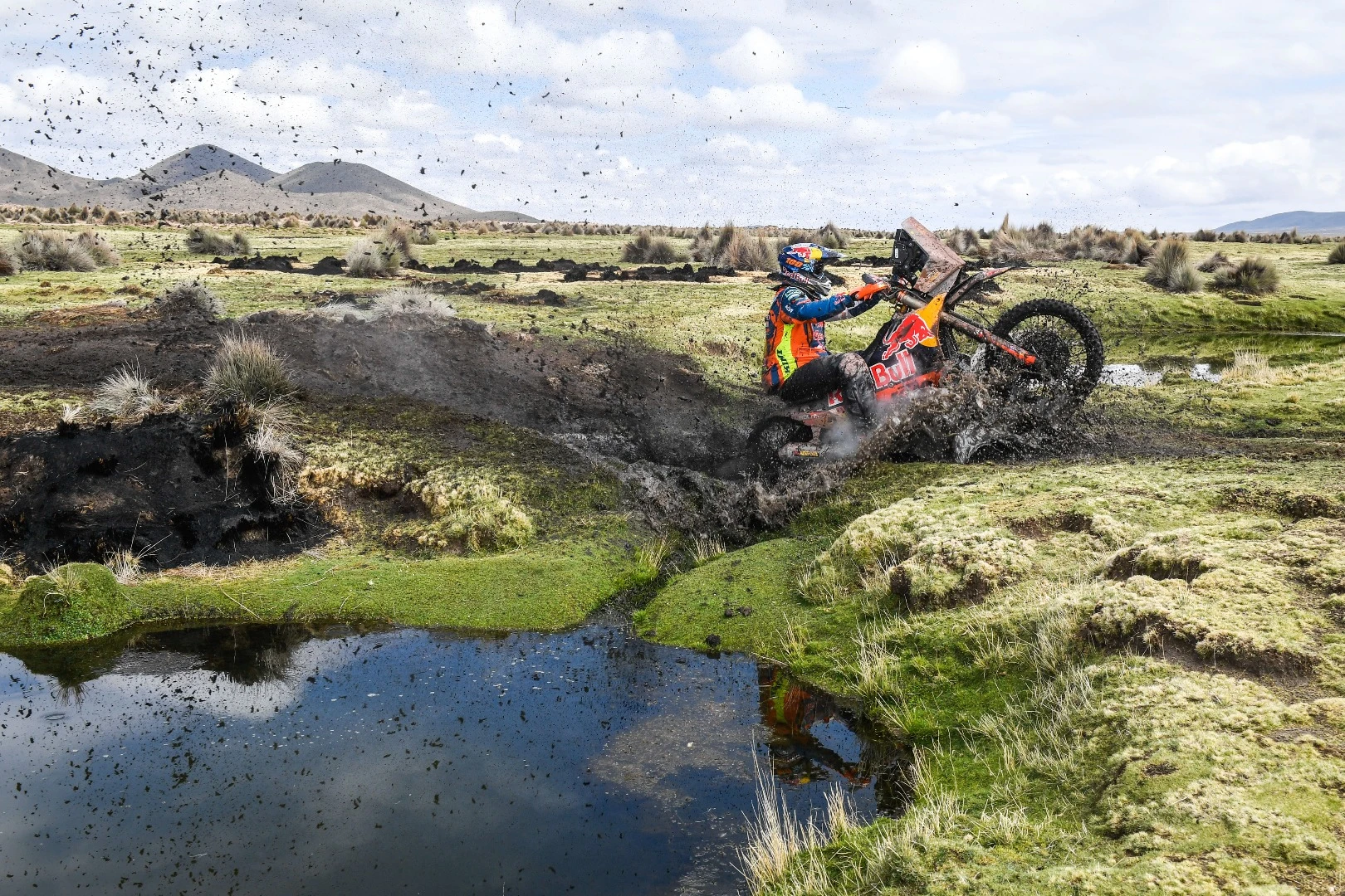 KTM's Matthias Walkner demonstrating the form that would win him the Dakar for 2018.