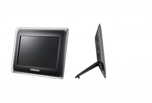 Samsung releases slimline SPF-87H Digital Photo Frame