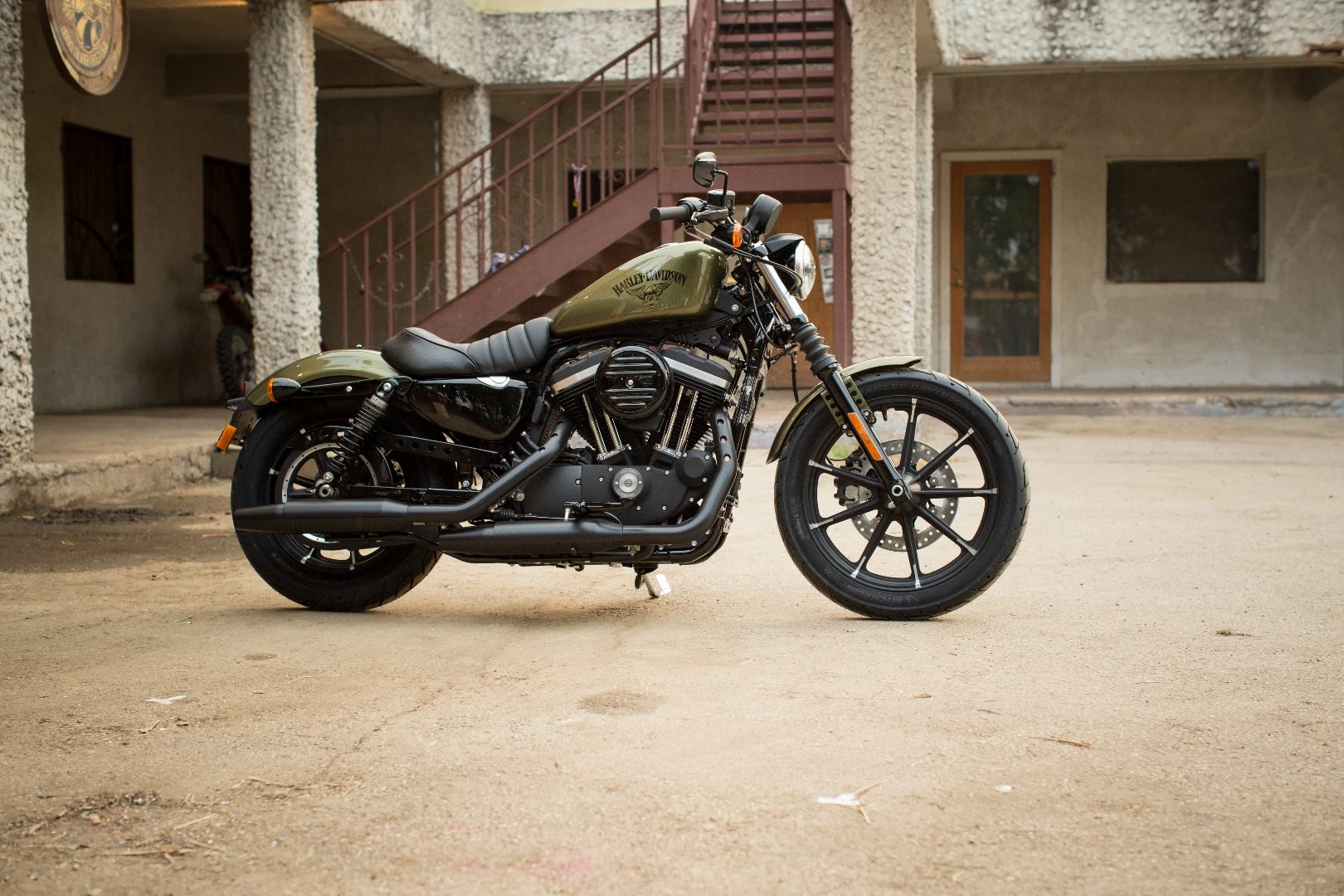 2016 Harley-Davidson Iron 883