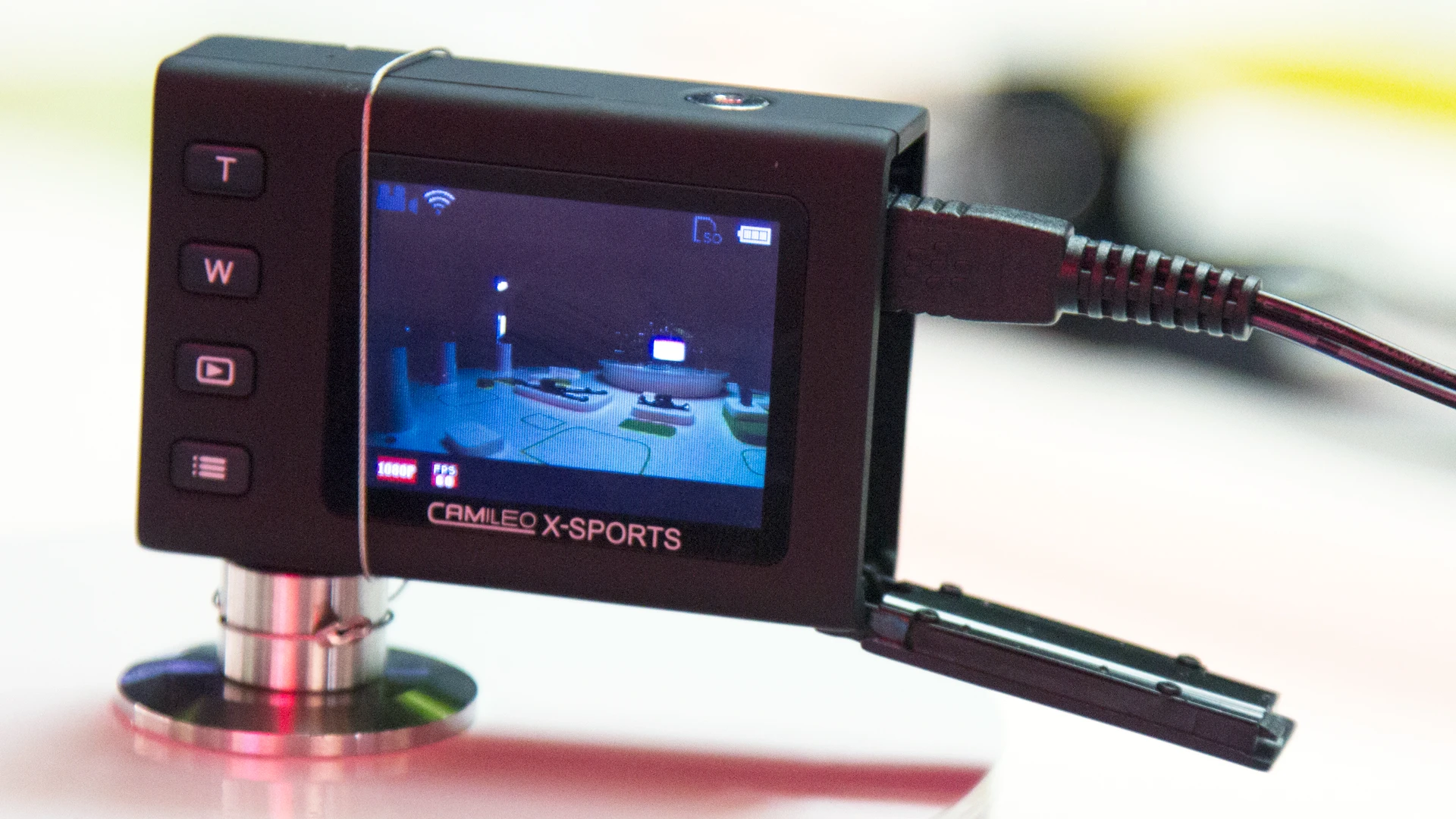 Without its housing, the Camileo can be mounted on a tripod