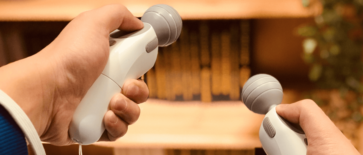 The Shadow VR motion controllers are tracked by the headset from the inside-out, so no external sensors are needed
