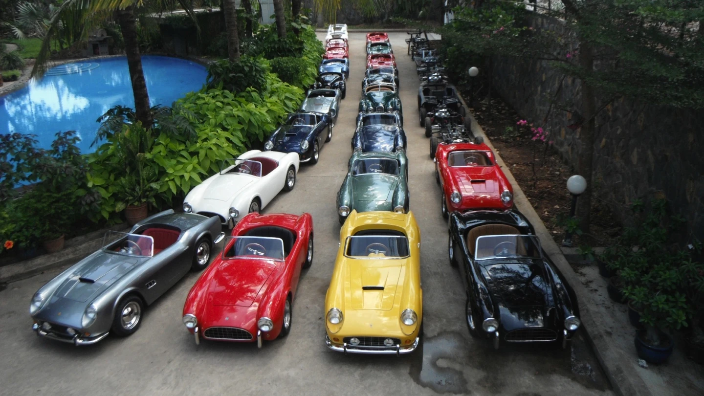 All of the cars run a 5.0 kW 120 cc four-stroke motor, but as the cars only weigh a bit over 200 kg and have a small frontal area, in standard form, they're good for 44 mph (72 kmh). For those who are starting out a young child in their first car, the engines can be restricted in power at the factory, or a 70cc motor can be installed, "which is quite a bit slower," said Redfearn