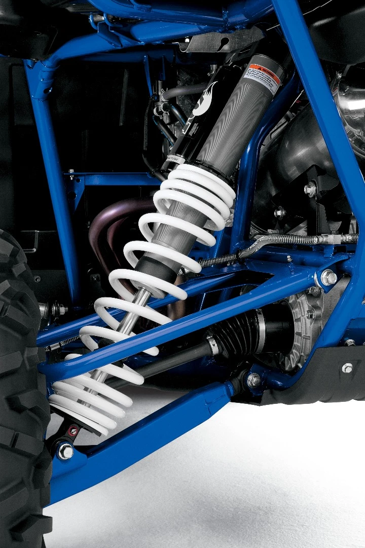 Double wishbone (A-arm) suspension for the front wheels of the YXZ1000R