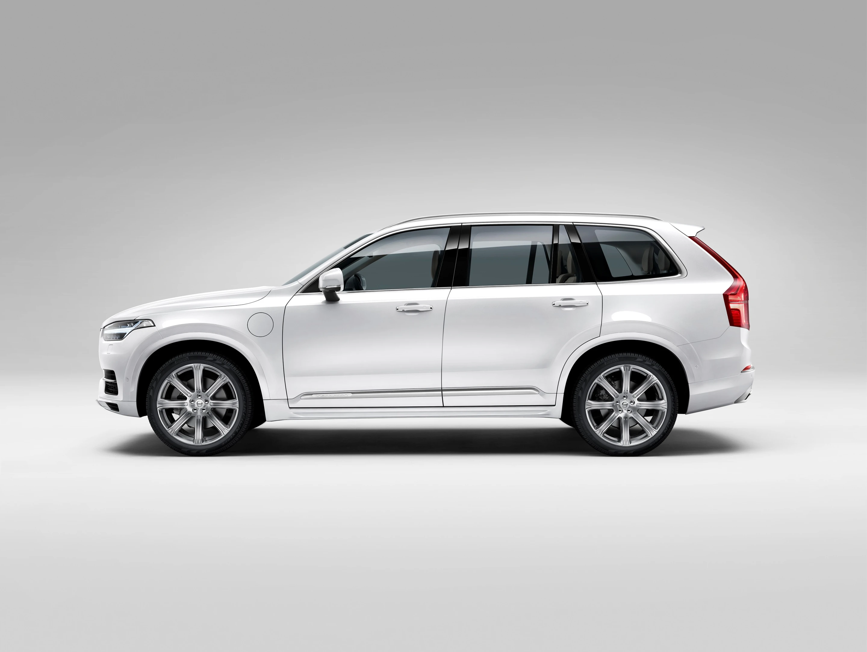Urban Luxury spec cars come with 21-inch wheels