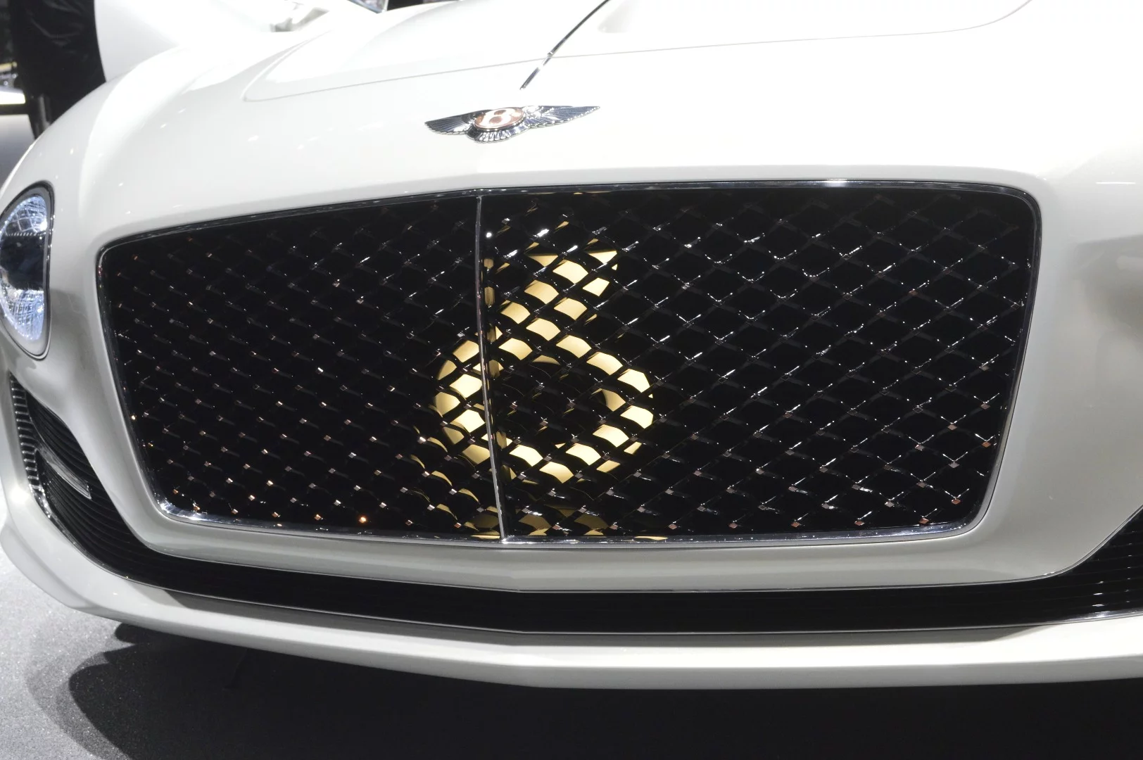 The classic grille on the EXP 12 Speed 6e contrasts with the modern shape