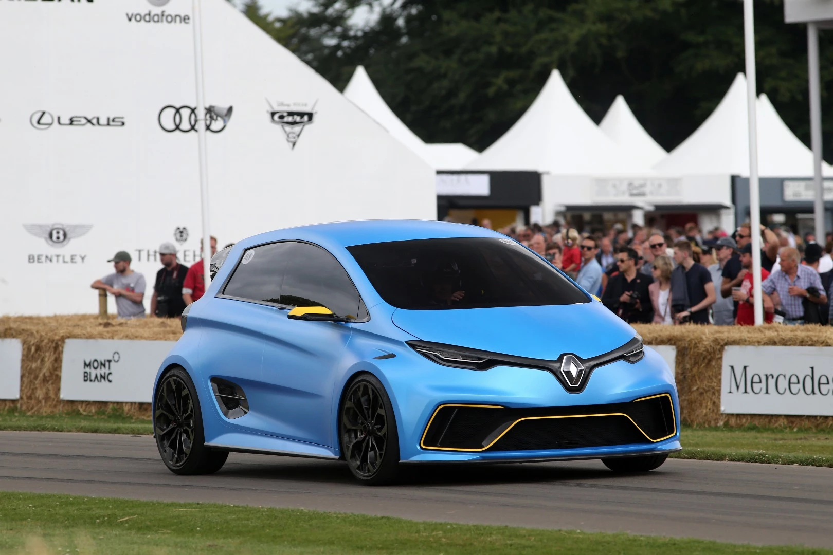 The Renault ZOE e-Sport uses a Formula E powertrain