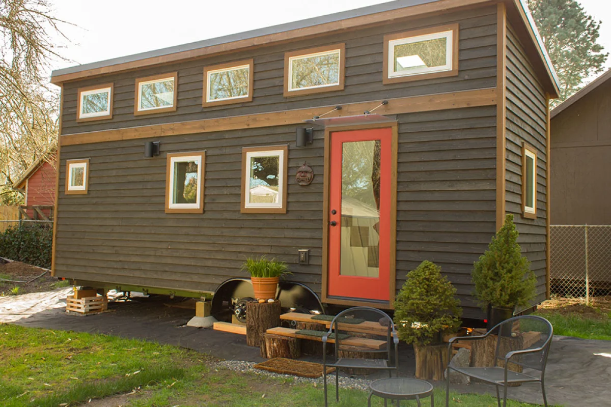 The Hikari Box home features 14 windows which are made with double pane glass to provide a high insulation value and lots of natural light