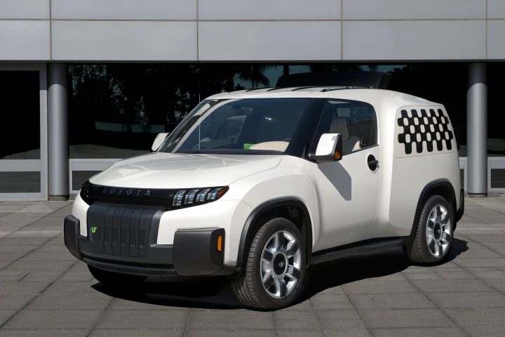 Toyota's new Maker-inspired U2 concept vehicle