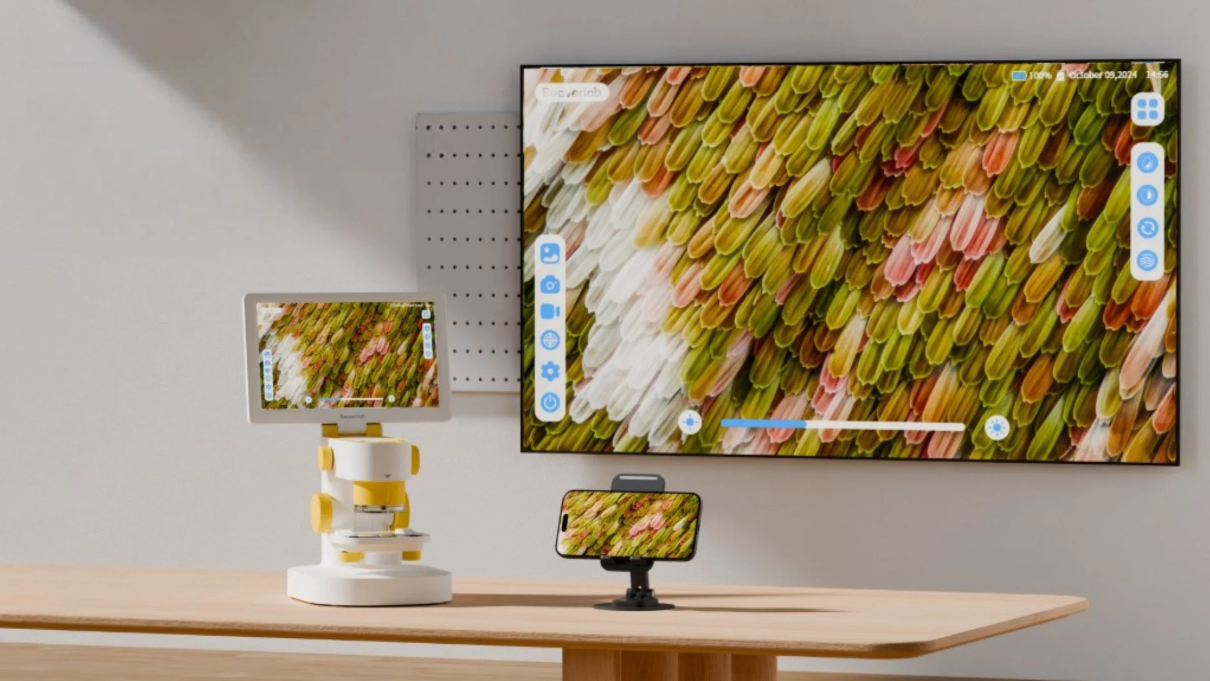 There's enough onboard storage for over 4,000 images or 700 30-second video clips, but content can be wirelessly shared with other devices as well