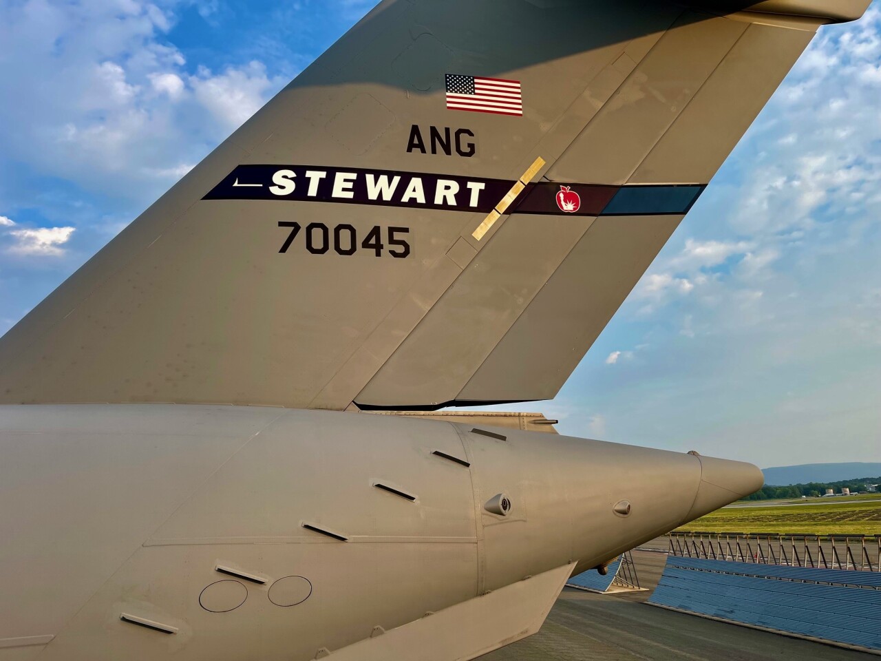 Microvanes mounted on a Globemaster