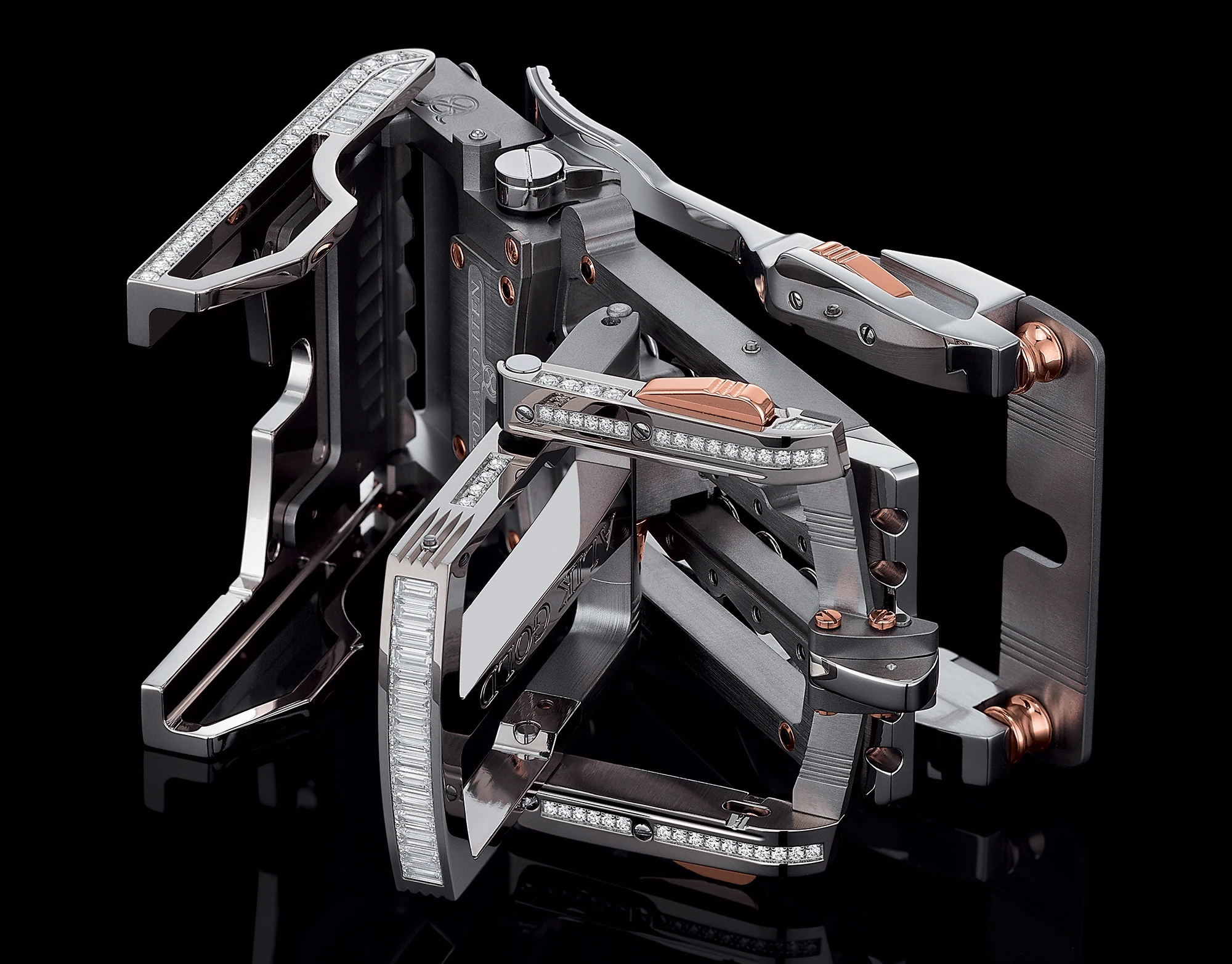 The Calibre R822 "Predator" belt buckle boasts 167 separate components
