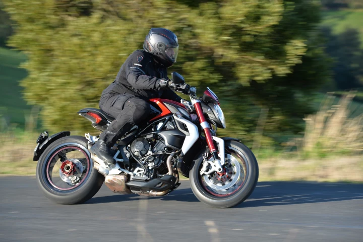 MV Agusta Dragster 800 RR: ugly collector box beneath the exhausts is a rare blight on a beautiful machine