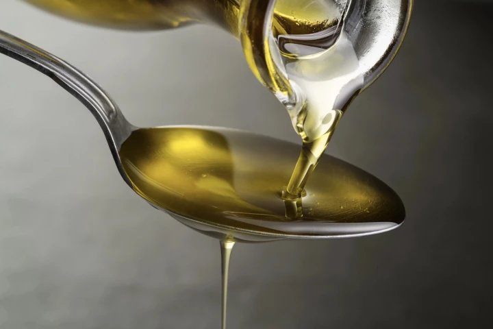 Scientists discover how oleic acid, found in olive oil, strengthens tumor-fighting immune cells