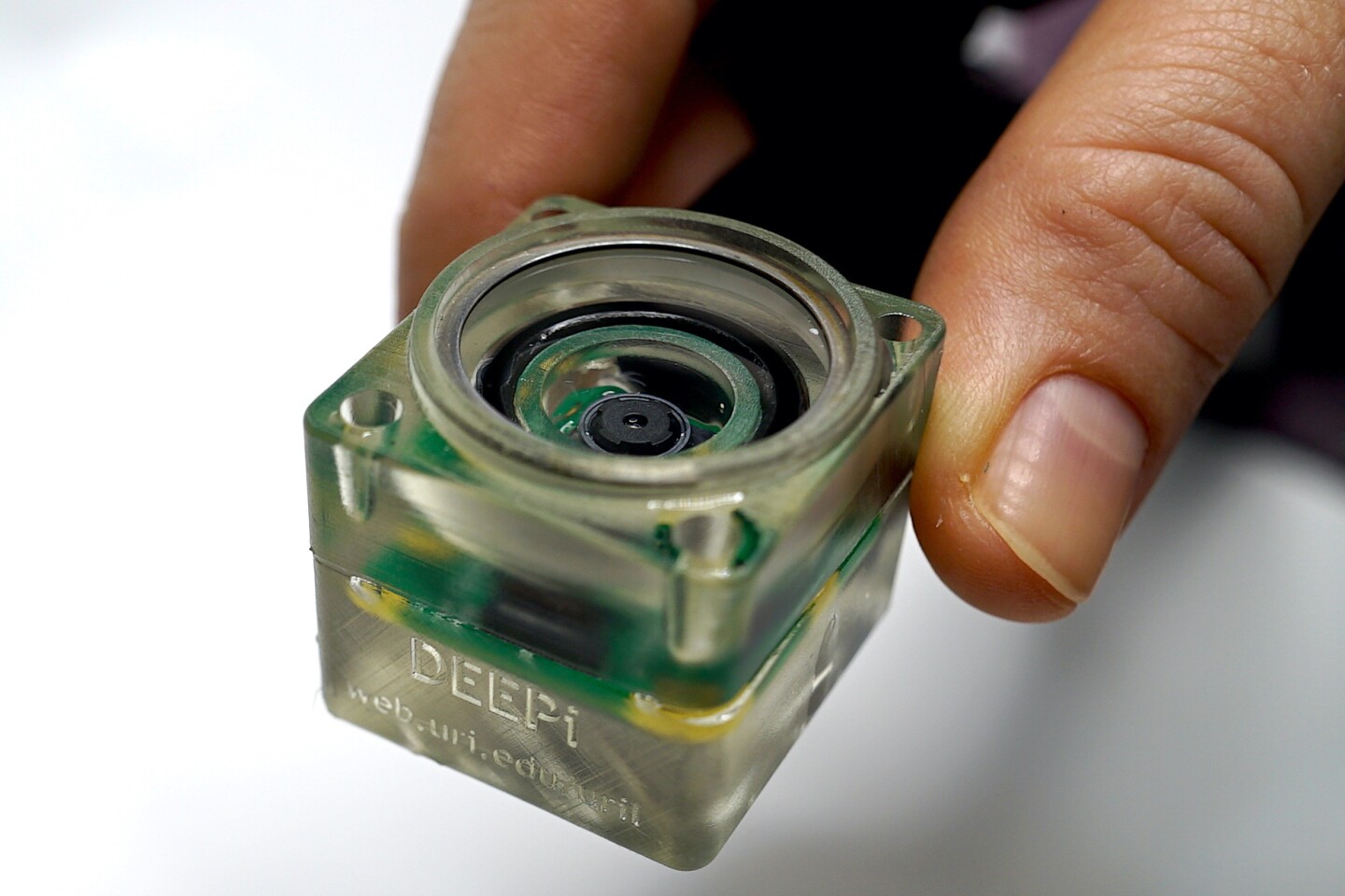 The DEEPi underwater camera