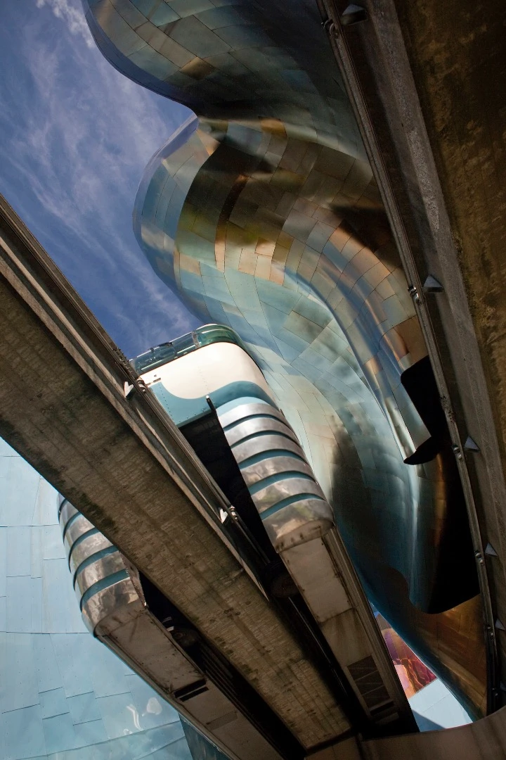 Spain's Conchi Martínez took this suitably abstract shot of the Museum of Pop Culture (formerly known as the EPM Museum) by architect Frank Gehry, together with the monorail constructed by Alweg, in Seattle, USA. The image was entered into the Sense of Place category