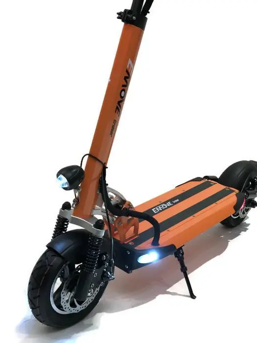 The eMove Cruiser is available with a 26 Ah battery or a 30.6 Ah battery