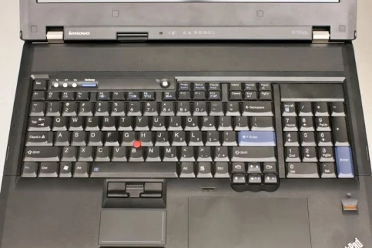 ThinkPad W700ds keyboard with full numeric keypad