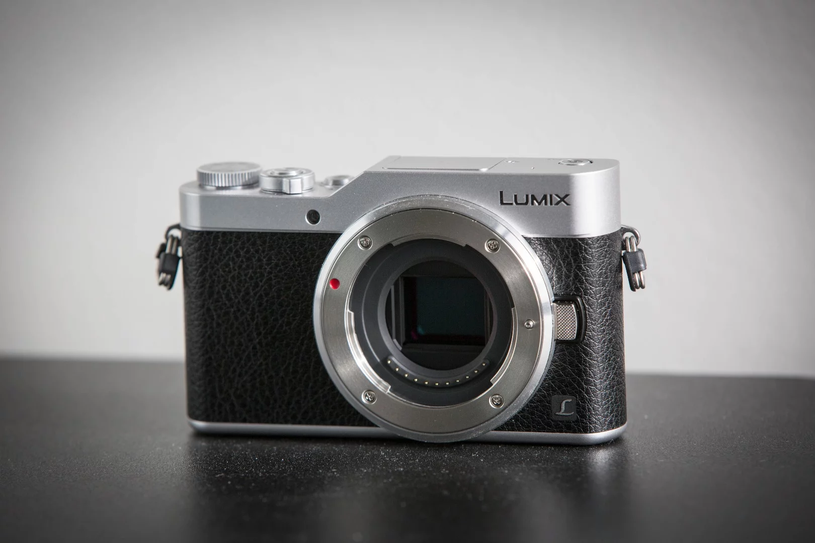 The 16MP CMOS sensor on the Lumix GX850
