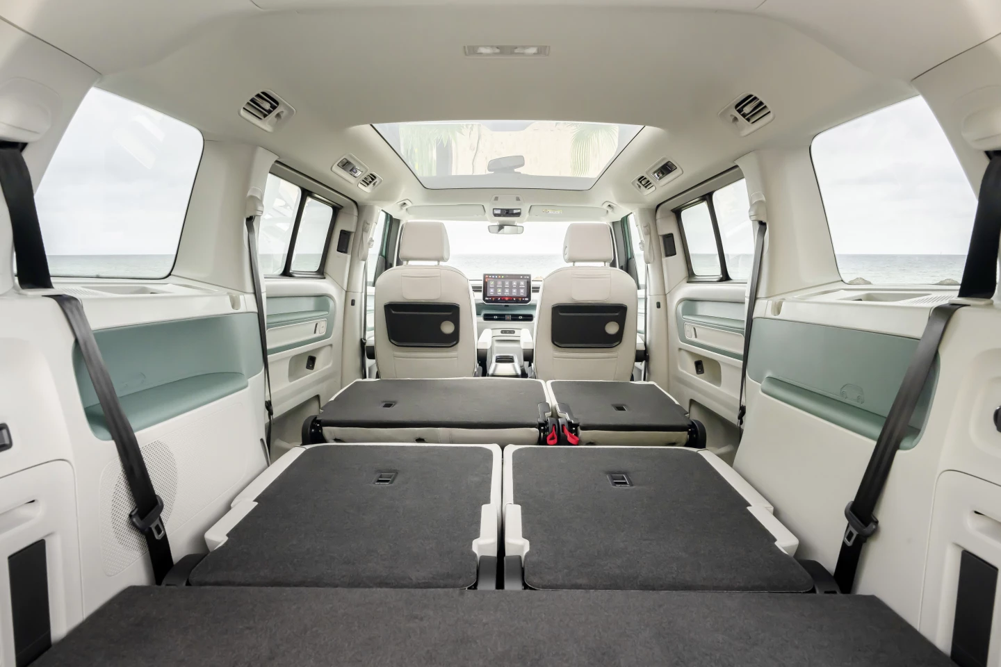 VW long-wheelbase ID. Buzz with both rear seating rows folded