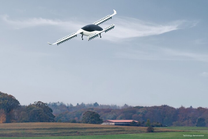 Lilium's Phoenix 2 technology demonstrator in flight