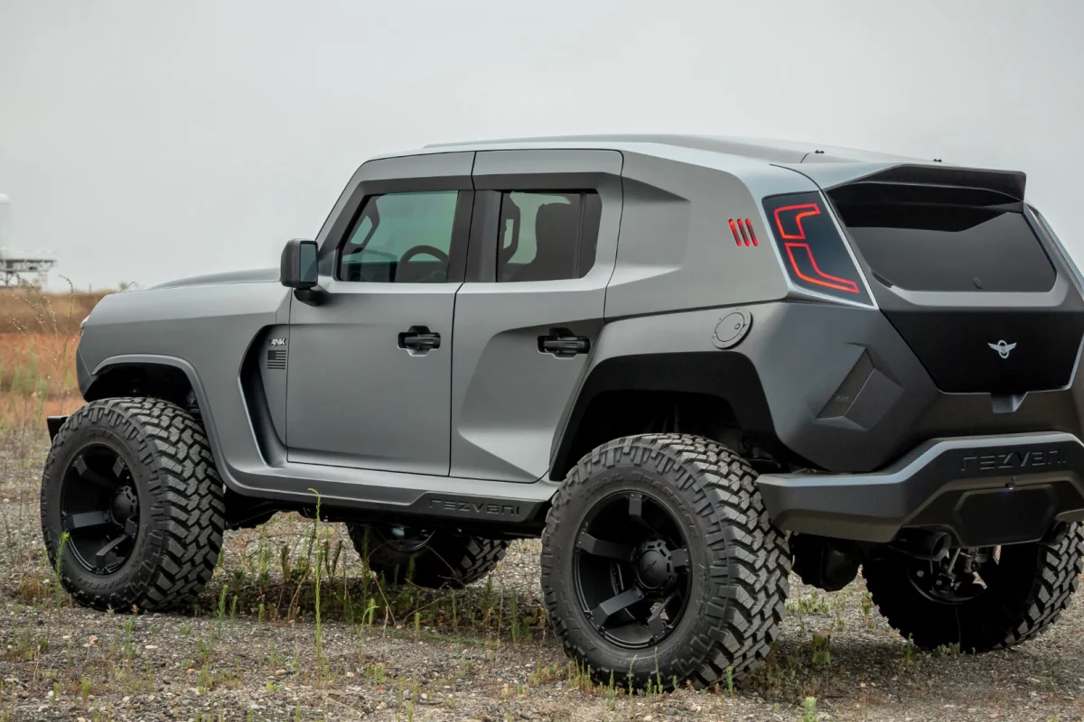 More than 1,000 hp makes the Rezvani Tank X the world's first hyper-SUV