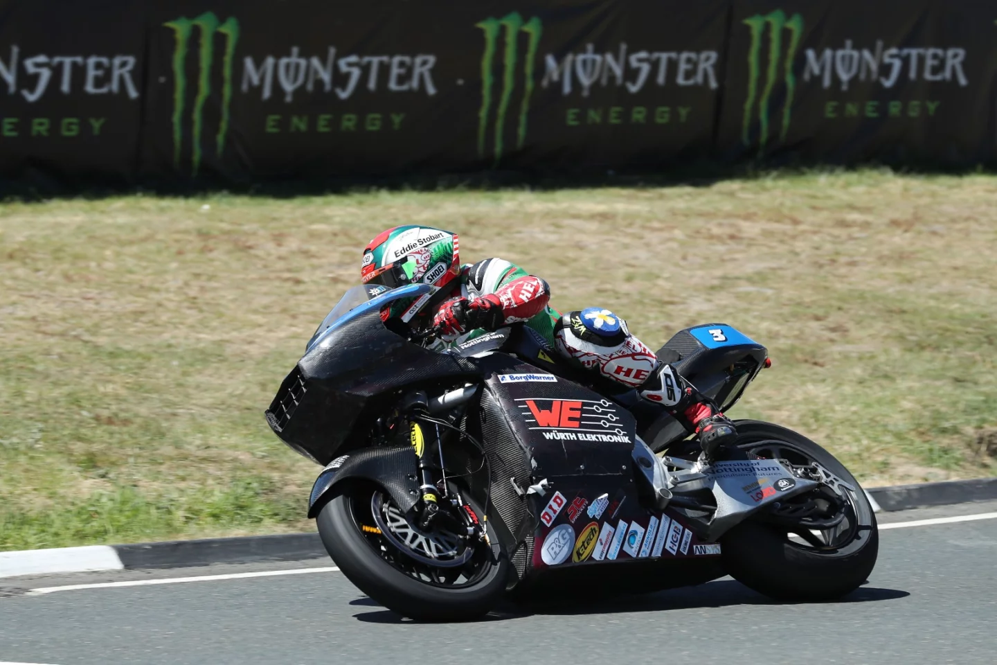 Daley Mathison racing the University of Nottingham's electric racer at the 2018 Isle of Man TT Zero