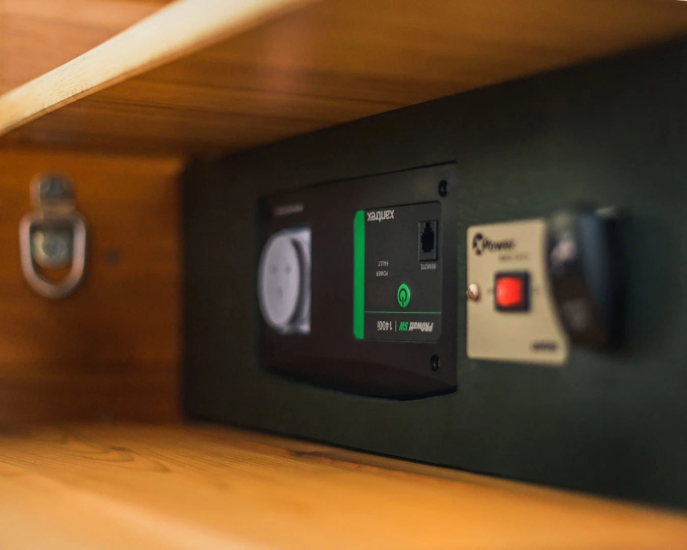 One standard feature that's surprising to see on a $35,000 van, perhaps demonstrating the importance of consumer electronics and connectivity to the young, adventurous #vanlife crowd, is the dual-battery electrical system with 200 watts of solar