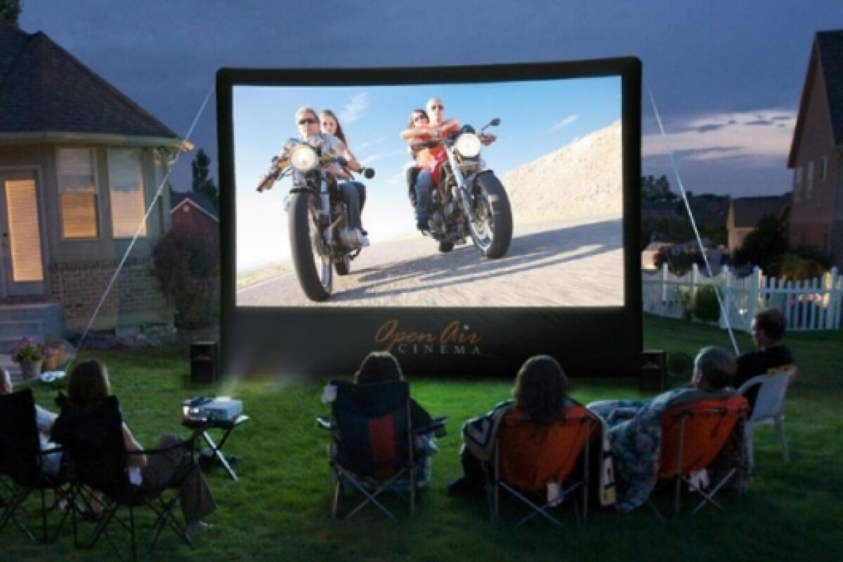 Backyard Drive In The 16 Ft Inflatable Outdoor Screen