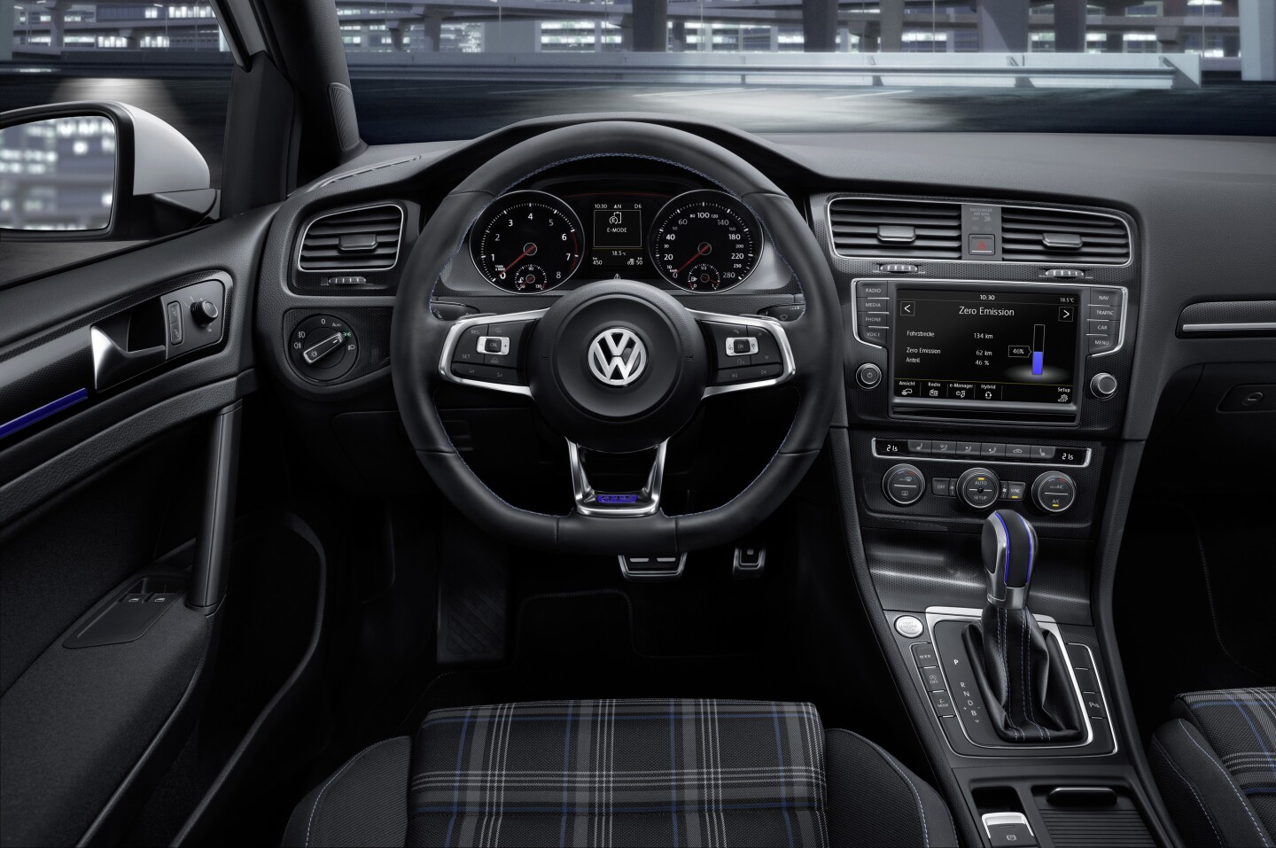 An 8-inch Discover Pro satellite navigation is featured inside, alongside DAB radio and Bluetooth capability