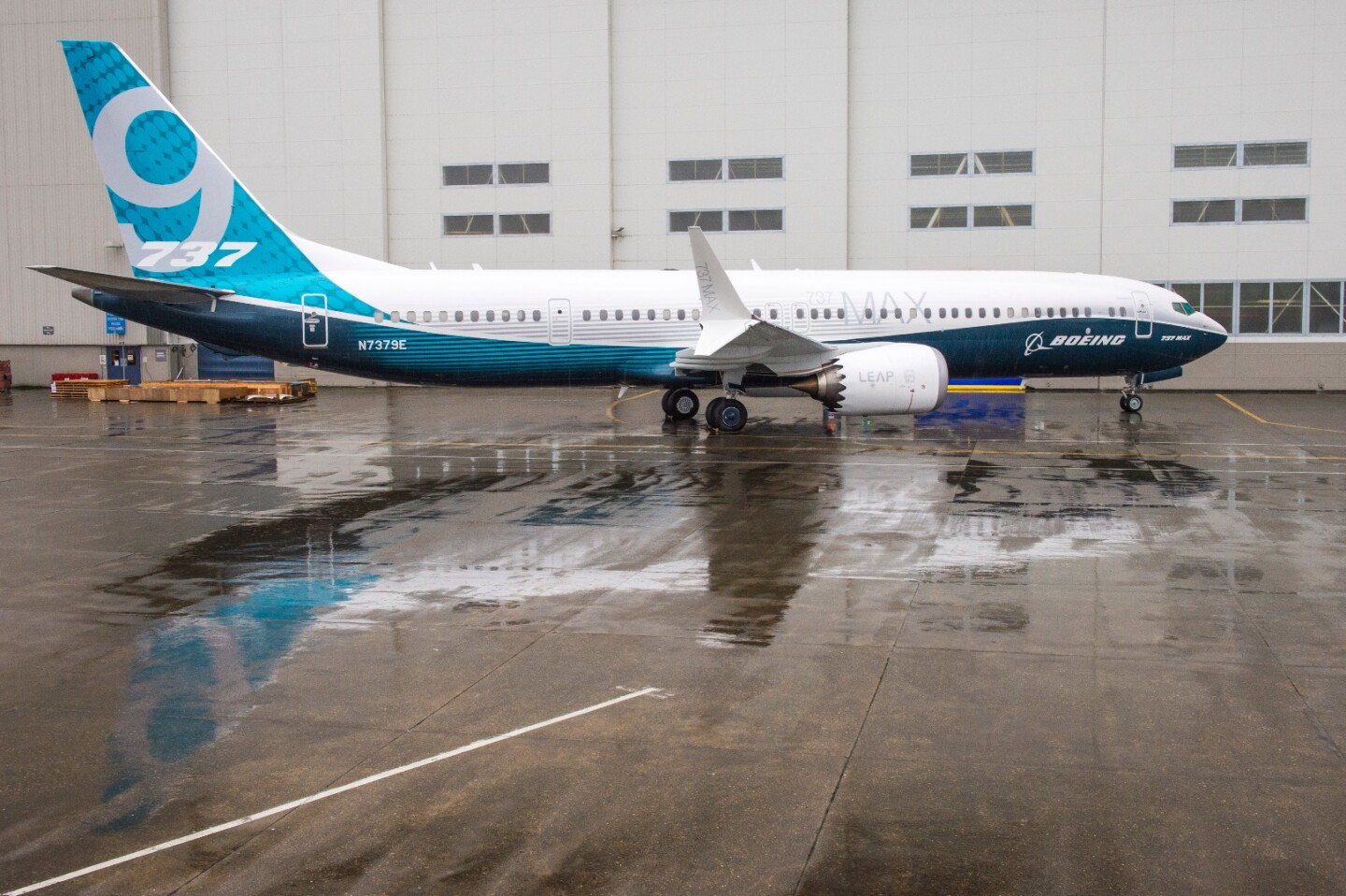 Boeing 737 MAX 9 makes its debut
