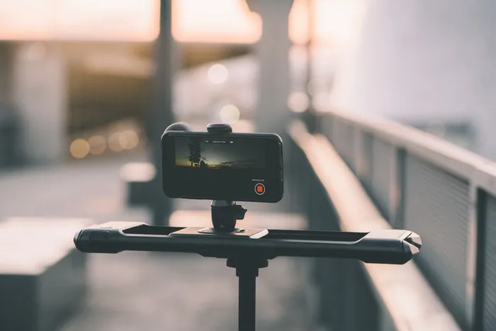 Further to just regular slider shots, the ROV should bring some very cool functionality to smartphone cameras