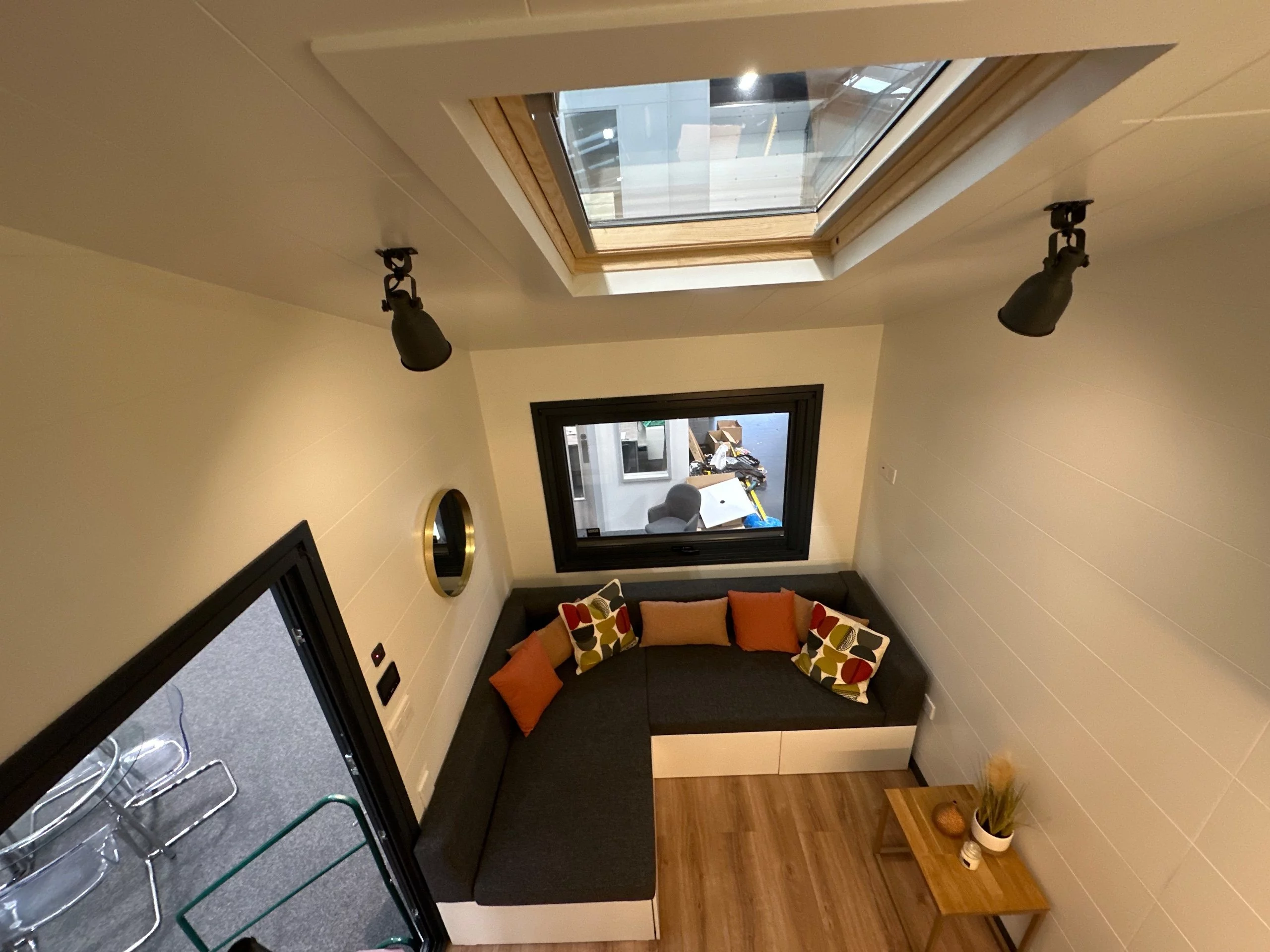 The Mo.5 450's skylight helps increase the amount of daylight inside