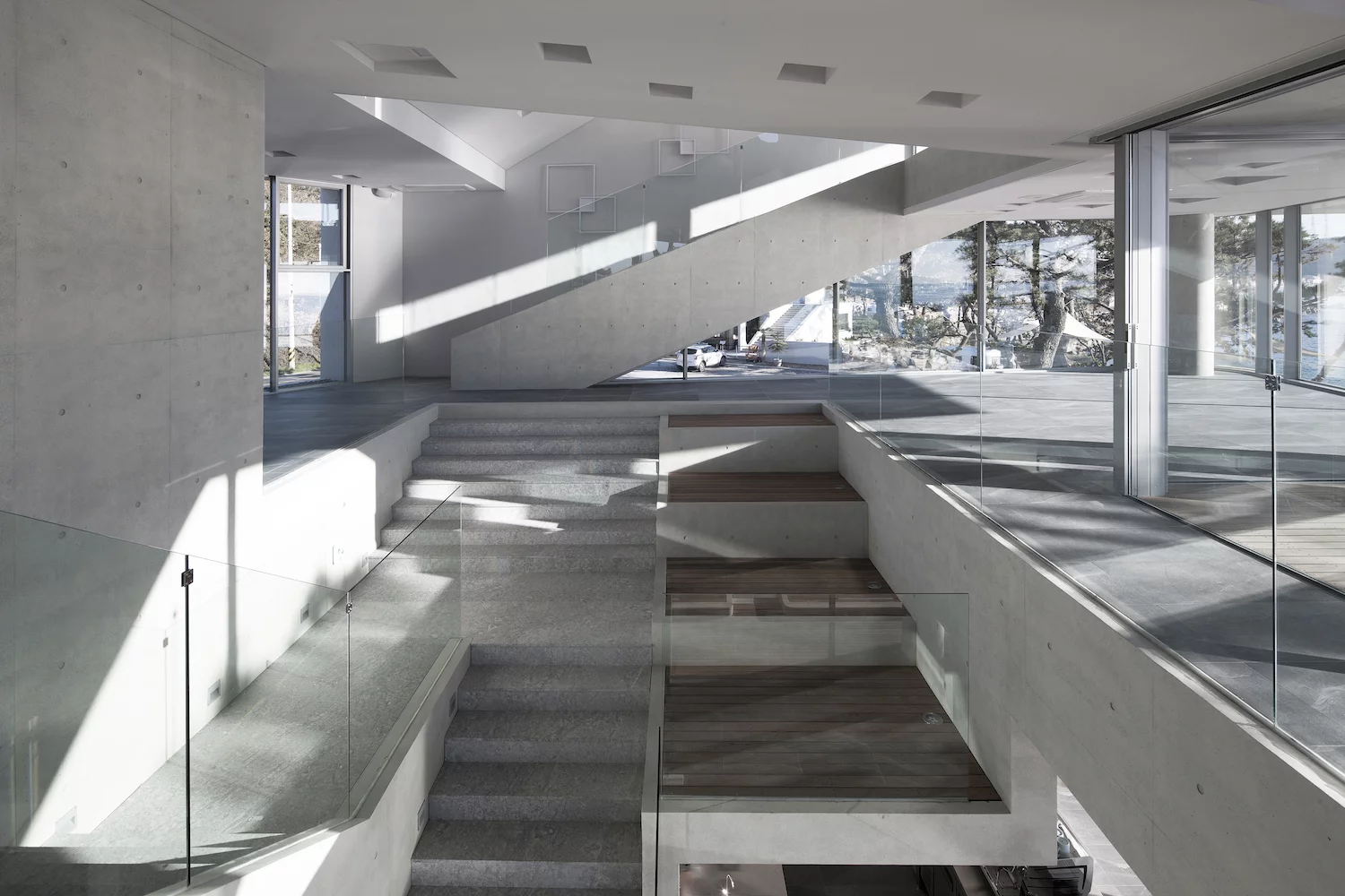 The Gijang Waveon cafe comprises a total floorspace of 500 sq m (5,381 sq ft)