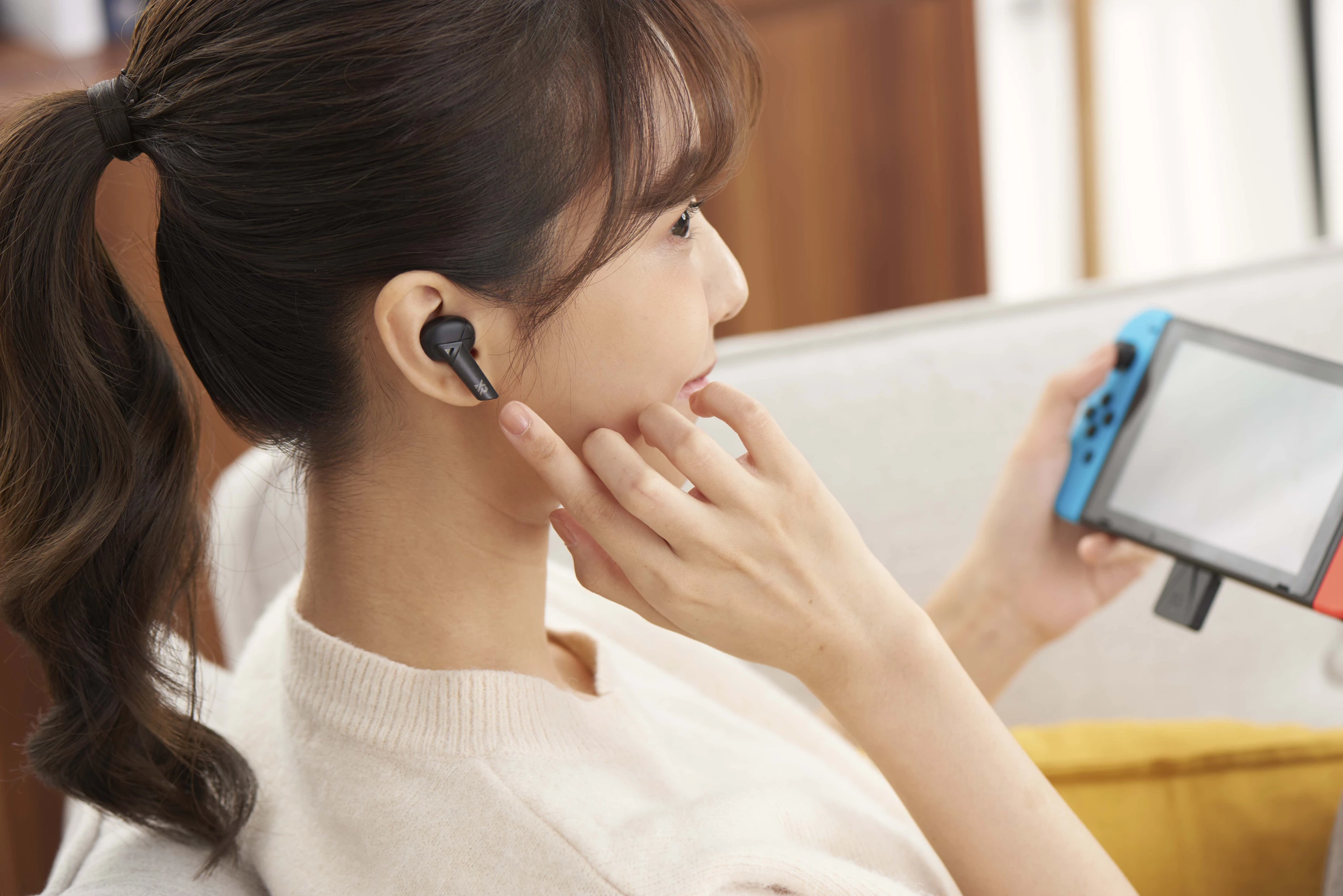Swipe controls add an extra dimension to the experience