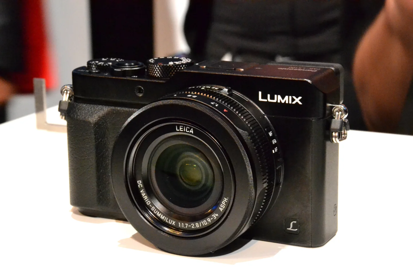 Panasonic's Lumix DMC-LX100 has dedicated aperture and focus rings, along with shutter speed and exposure compensation dials