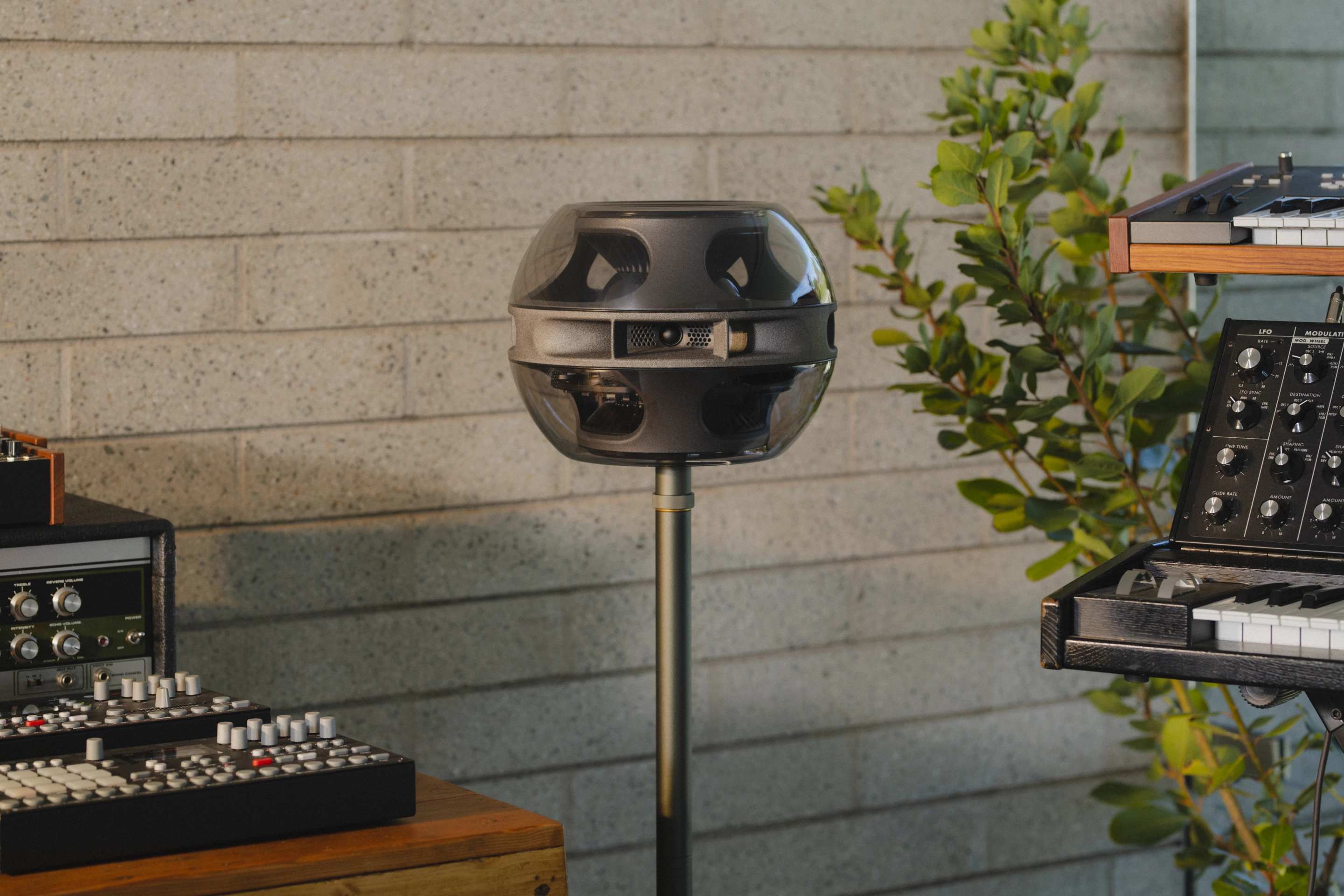 The Cell Alpha rocks three mid-mounted drivers and two opposing subwoofers