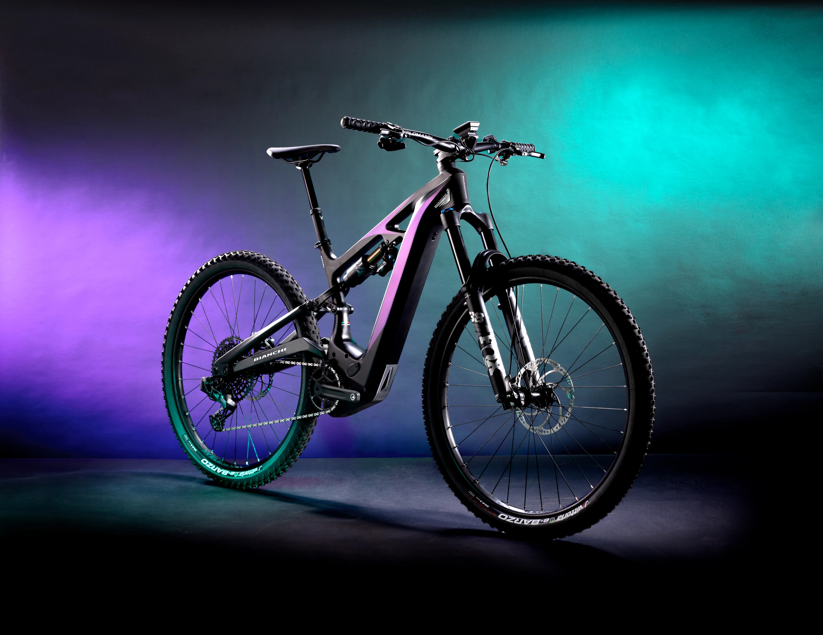 The leader of Bianchi's new e-Vertic range of ebikes is the performance-driven FX-Type Pro enduro eMTB