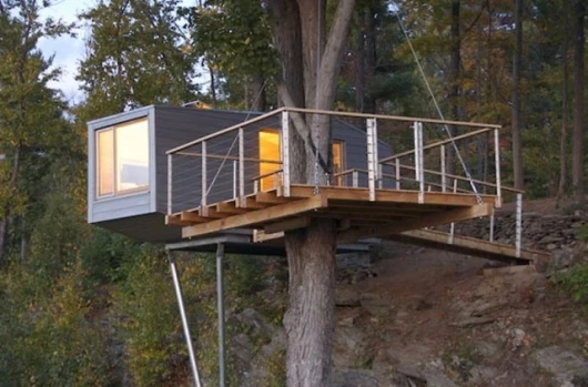 Cliff Treehouse