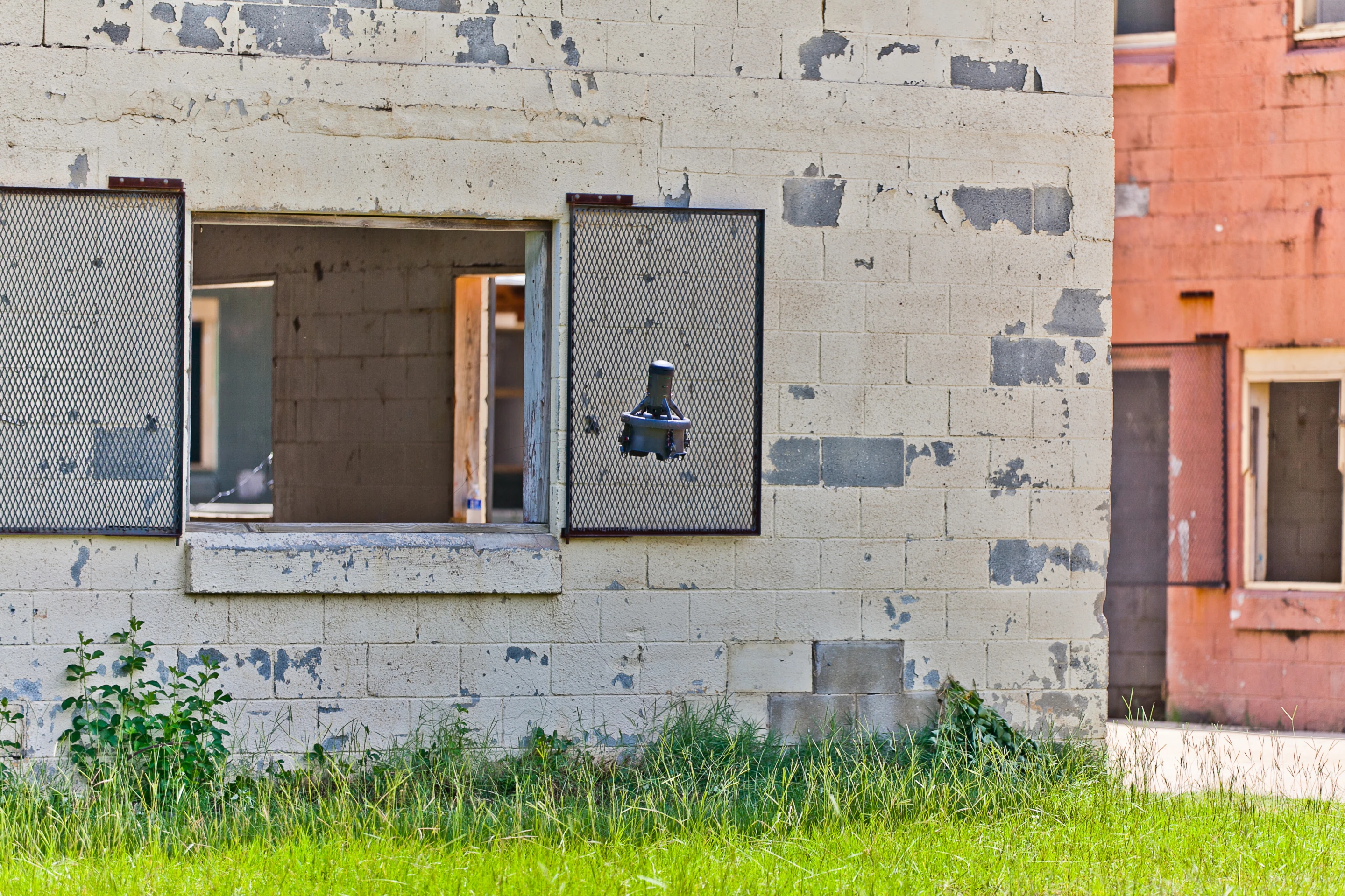 CyPhy Works' EASE UAV can fly through windows and doors