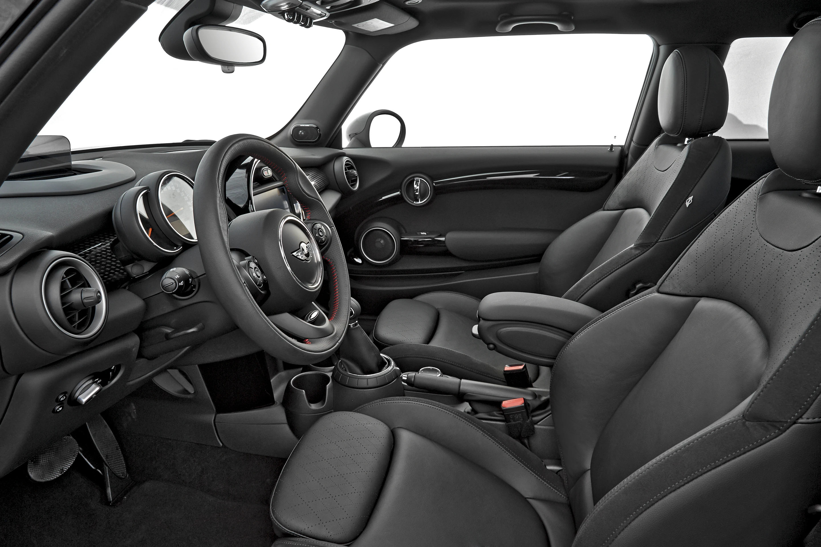 The new Mini Cooper S interior