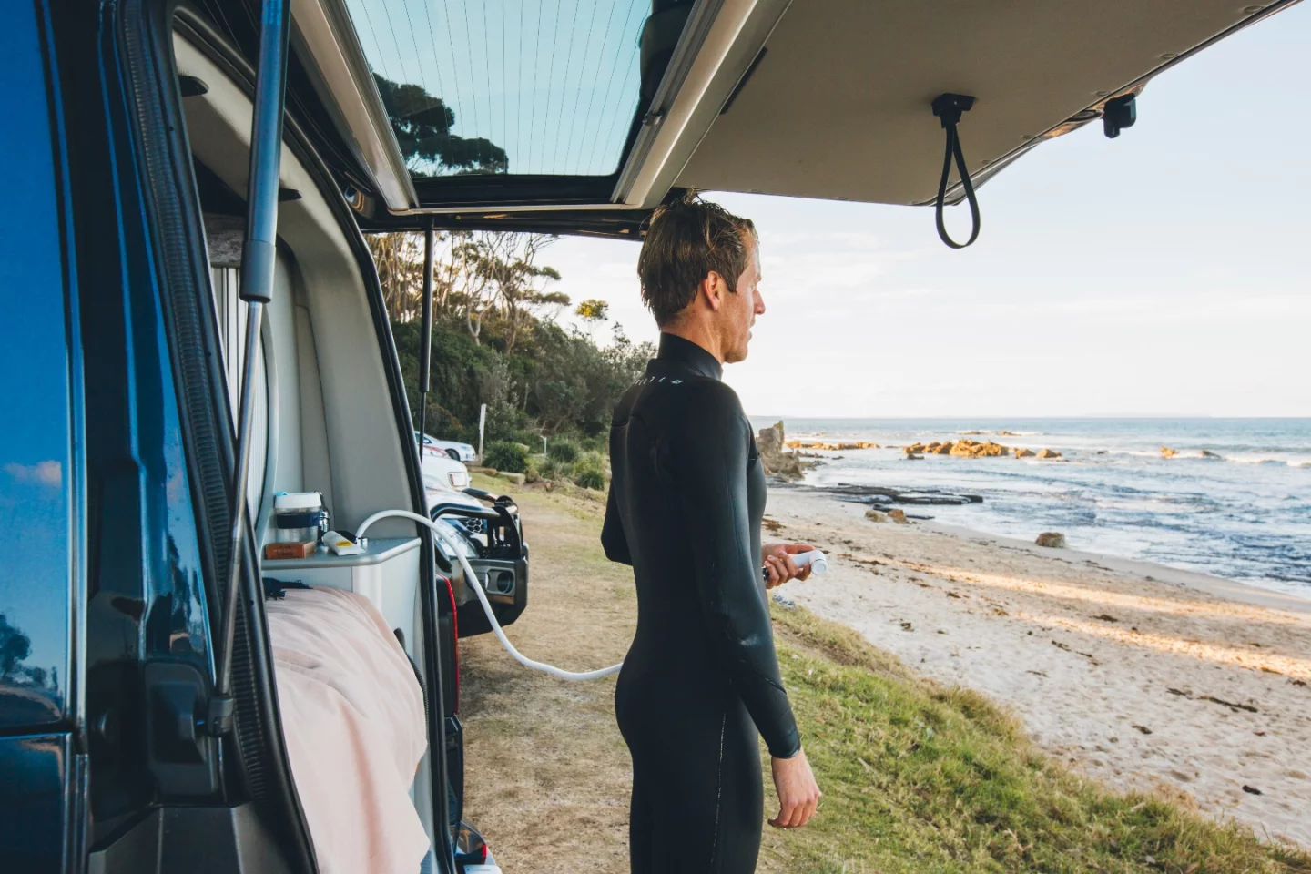 The Trakkadu AT comes standard with a 55L fresh water tank, water pump and hot water system