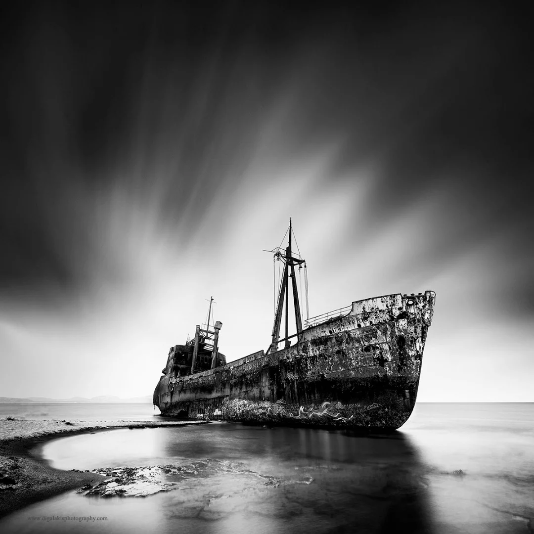 First place, Long-Exposure. Shipwrecks, a project examining shipwrecks in Greece